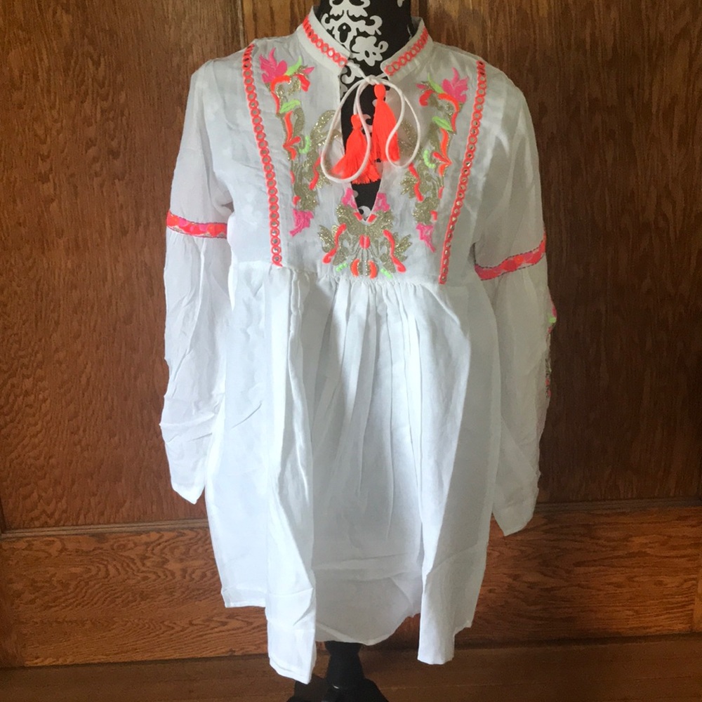 Pily Q Capri Embroidered Pink Crush Tunic XS/S NWT - Picture 4 of 15
